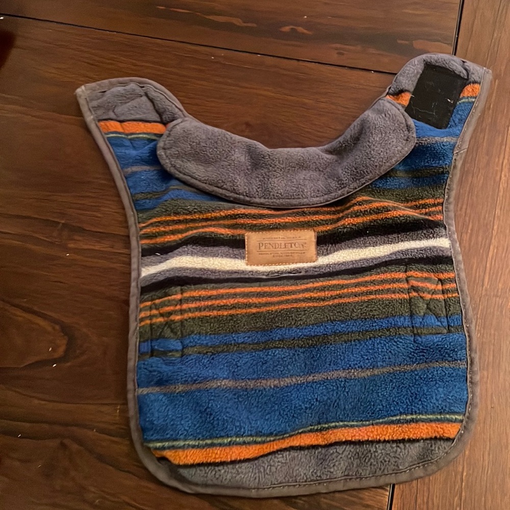 Pendleton Xs dog fleece